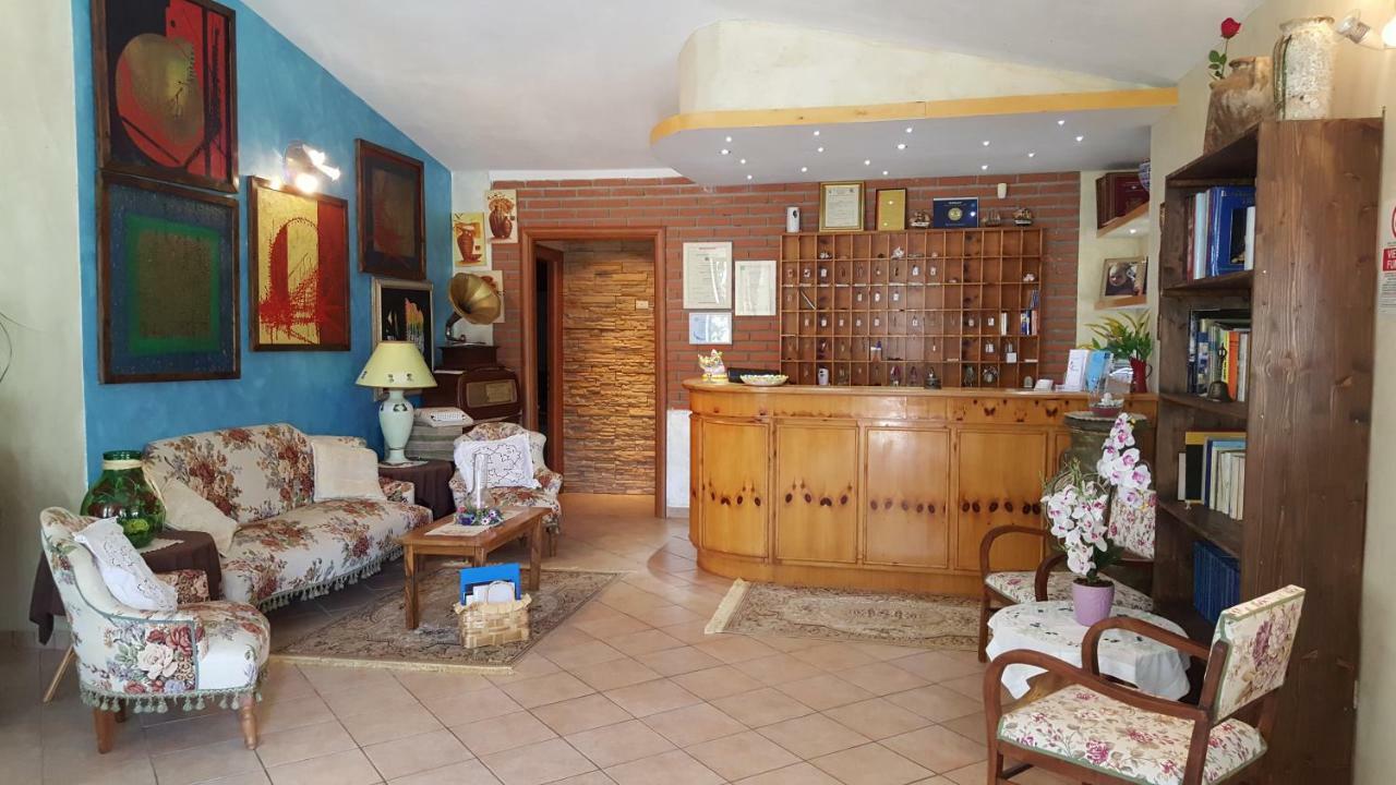 Residence Heaven Ricadi Bagian luar foto